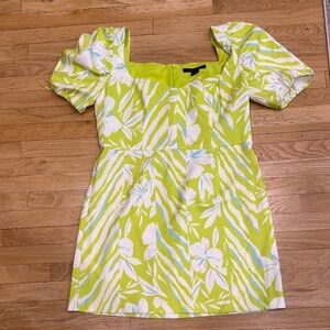 French Connection Vibrant Green and White Puff Sleeve Dress